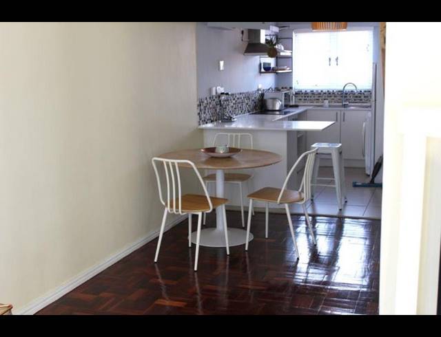1 BEDROOM PROPERTY TO RENT IN SEA POINT